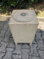Alter warm Behälter mit Deckel >50 Jahre 31x31x55cm