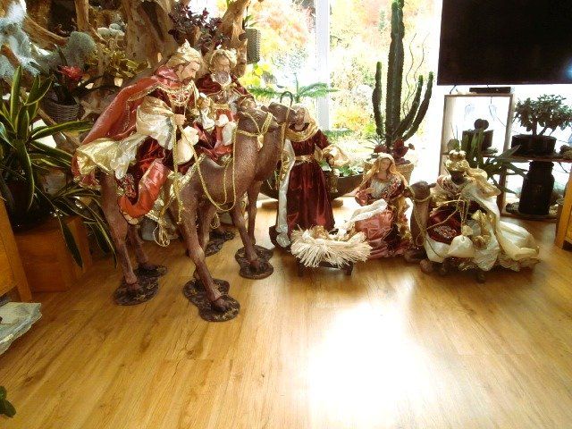 Tutte le decorazioni: Krippenfiguren – Usato da Oberhofen Thun'see venduto da Moser06