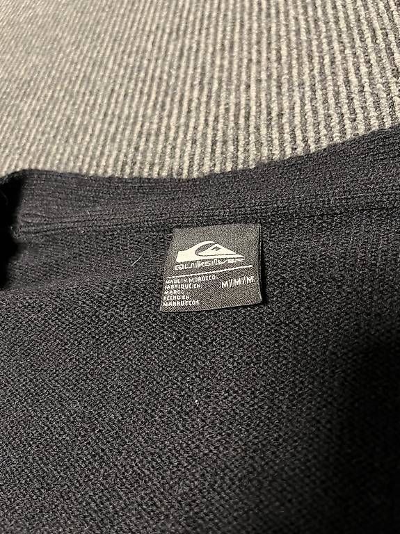 Vestes: Navy blue Cardigan Quicksilver – D'occasion à Brügg, BE par Melvin_Crty 2