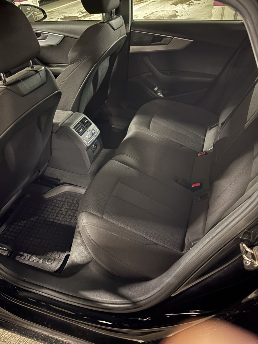 Audi Autos: Audi A4 40TFSI – Gebraucht aus Unterägeri von radu_sparleanu 3