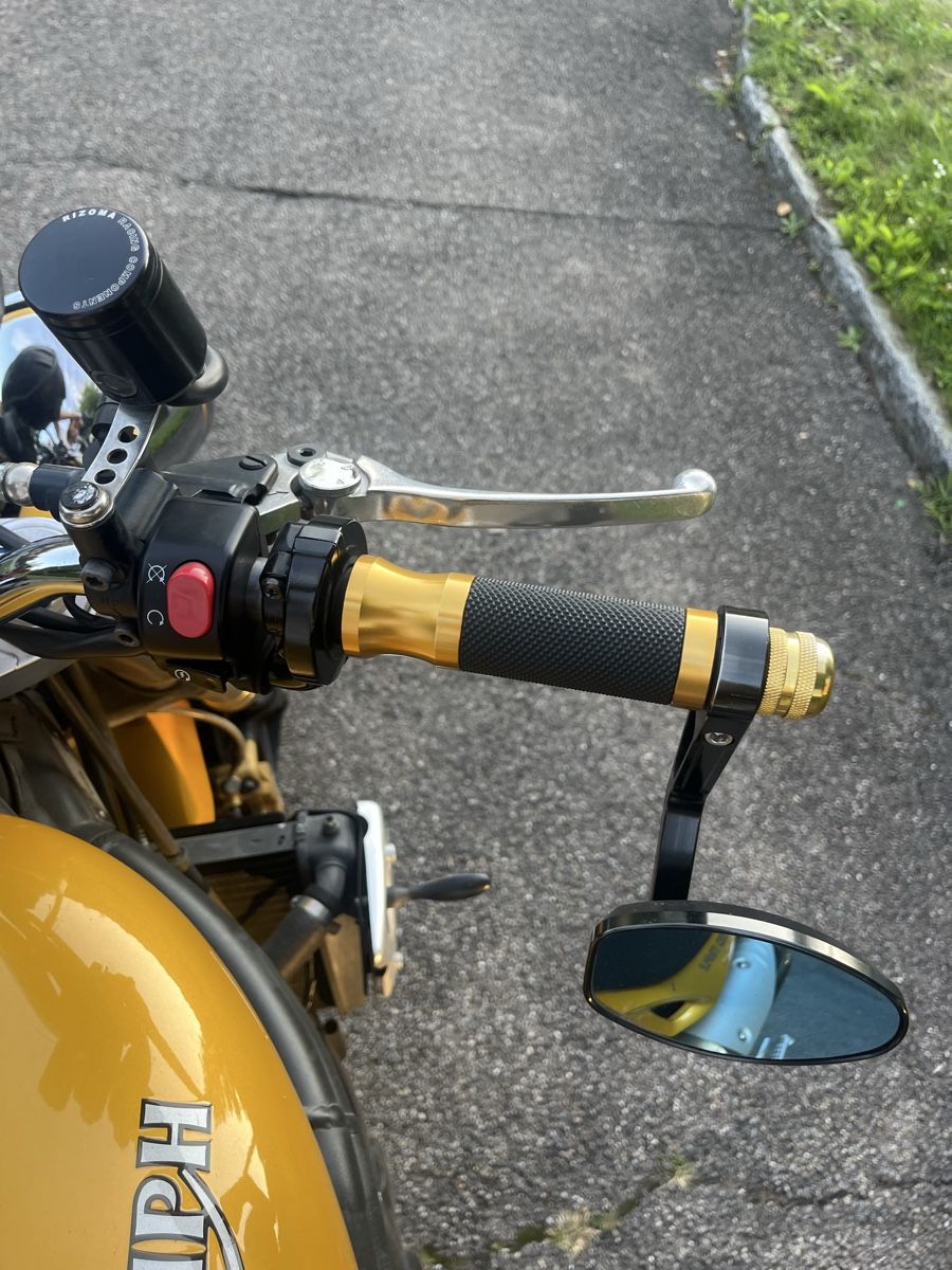 Triumph Strada: Triumph Speed Triple 1050 – Usato da Obfelden venduto da Rapha87 2
