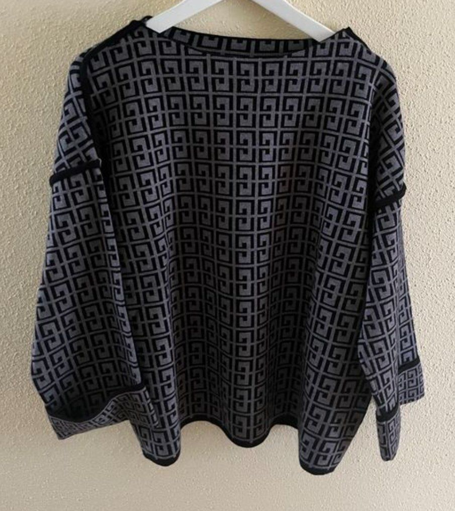 Maglioni & Felpe: Pull oversize motifs géométriques taille L – Usato da La chaux-de-fonds venduto da nat_sqg2 1