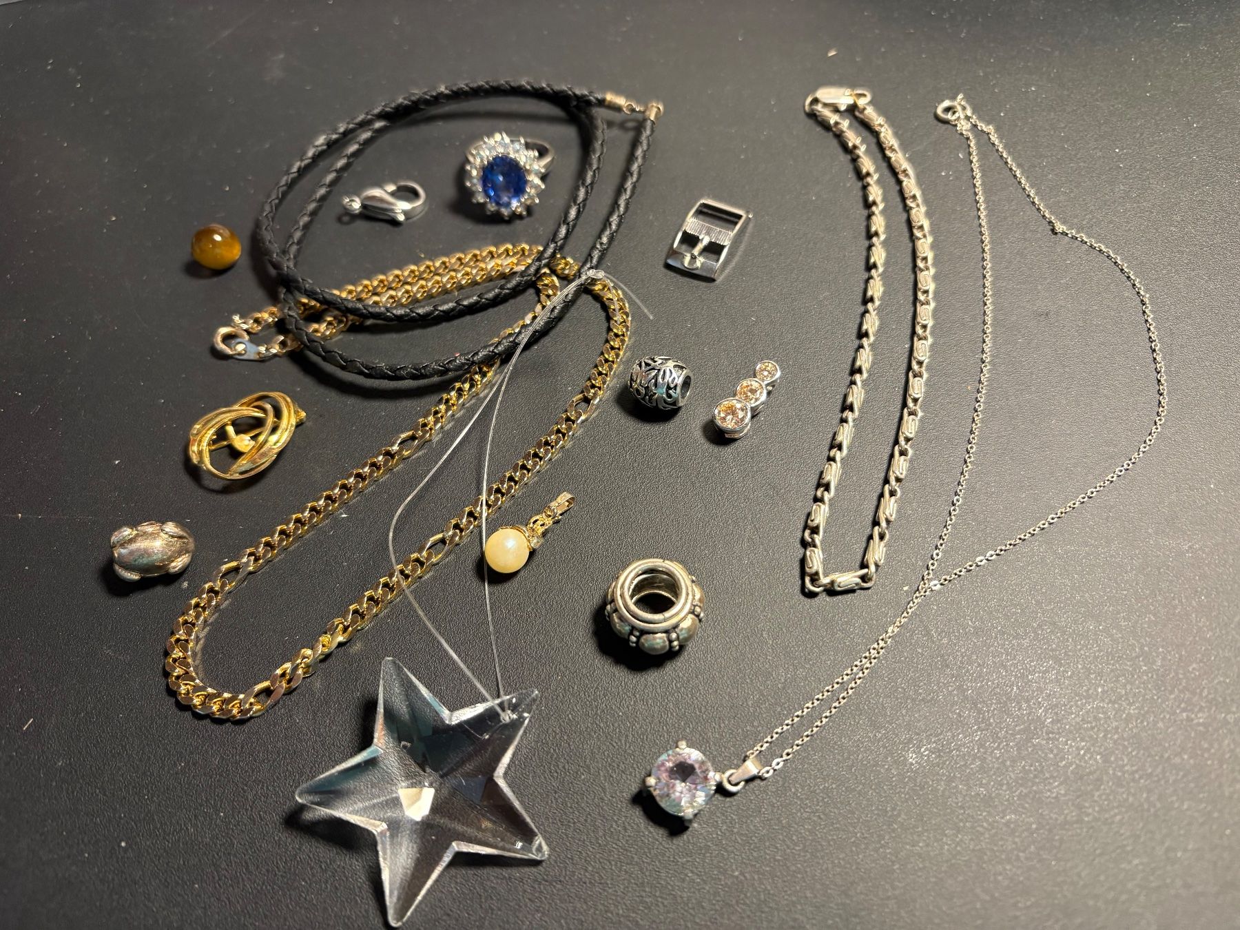Sonstiger Schmuck: Grosses, gemischtes Spuck od – Gebraucht aus St. Peterzell von verena40 9