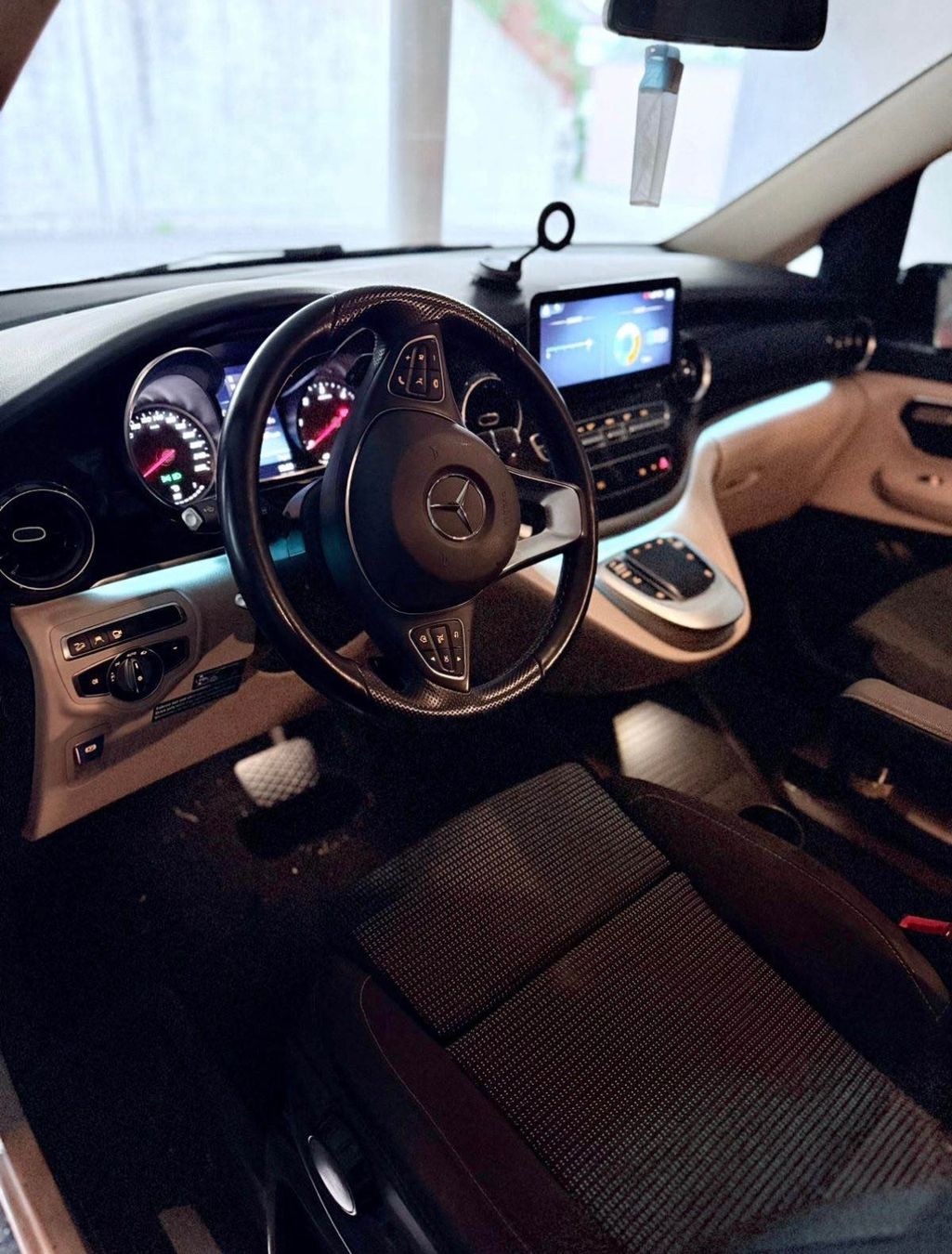 Mercedes-Benz Camping Fahrzeuge: Mercedes Marco Polo – Gebraucht aus Cottens FR von lau_6xym 3