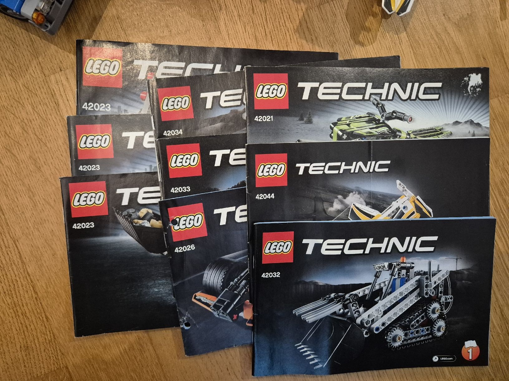 Lego Baukästen: Diverse Lego Technic Sets mit Anleitungen – Gebraucht aus Muttenz von Rbuser 1
