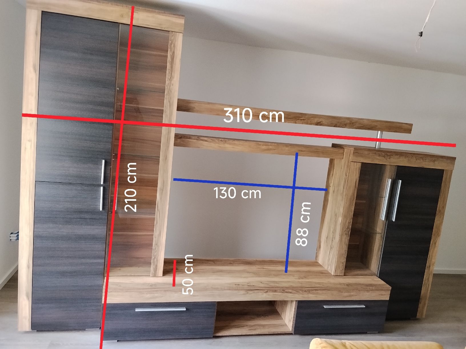 TV Möbel: bellissimo mobile moderno – Gebraucht aus Olivone von ris_9h5b 1