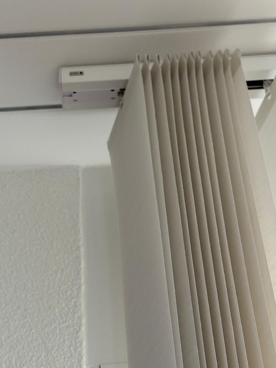 Tende da sole: 2 Stores à bandes verticales MHZ – Usato da nods venduto da Tozzifan 3
