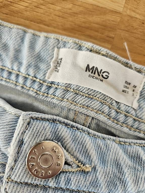 Mango Jeans: Cargo Jeans Gr M von Mango – Usato da Zürich venduto da leonard014 2
