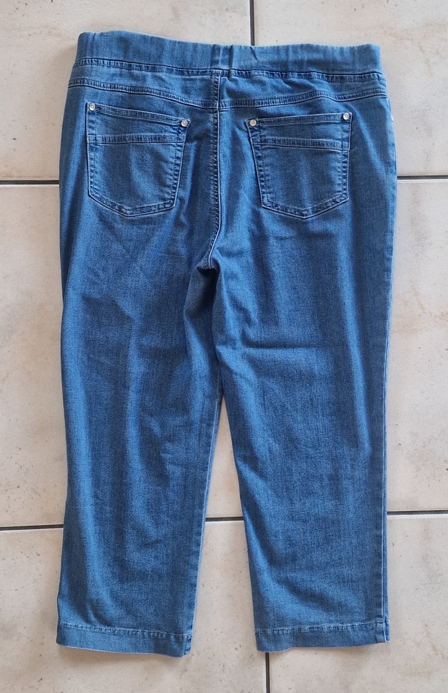 Jeans: Damen Jeans Angelika Grösse 40 – Usato da Falera venduto da Fudax 1