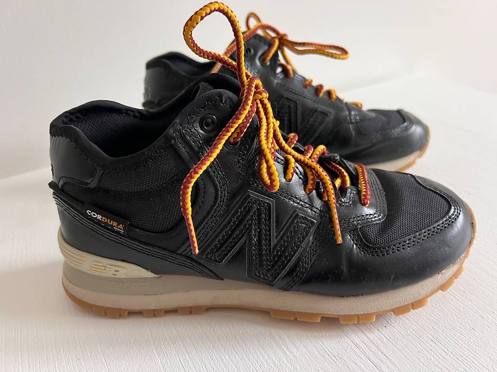 New Balance Herrenschuhe: New Balance U574 Leder – Gebraucht aus Basel von Natur_Schweiz