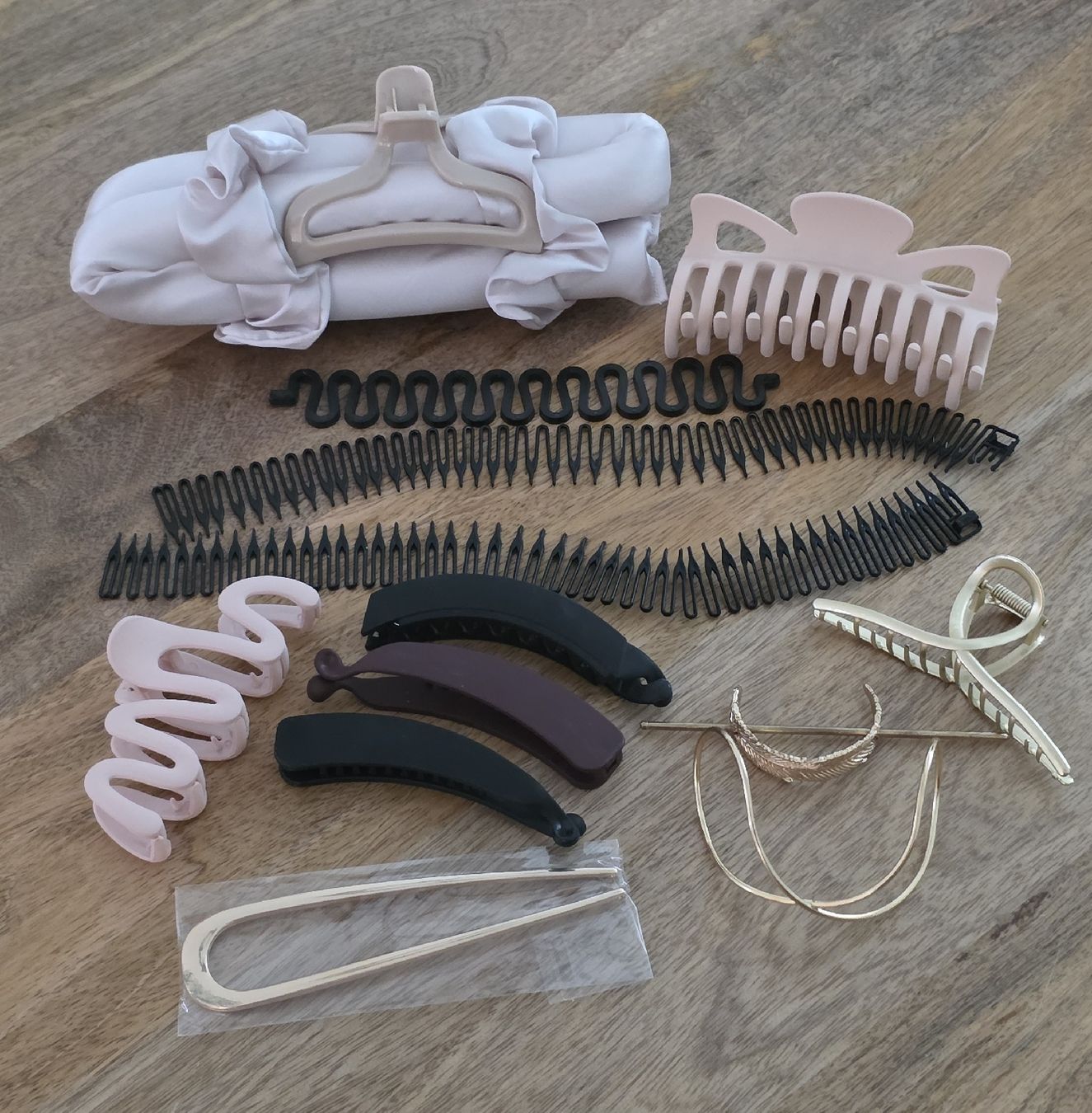 Haarschmuck: Haarschmuck Set verschiedene Teile Top – Neu (gemäss Beschreibung) aus Rheinsulz von Gilea