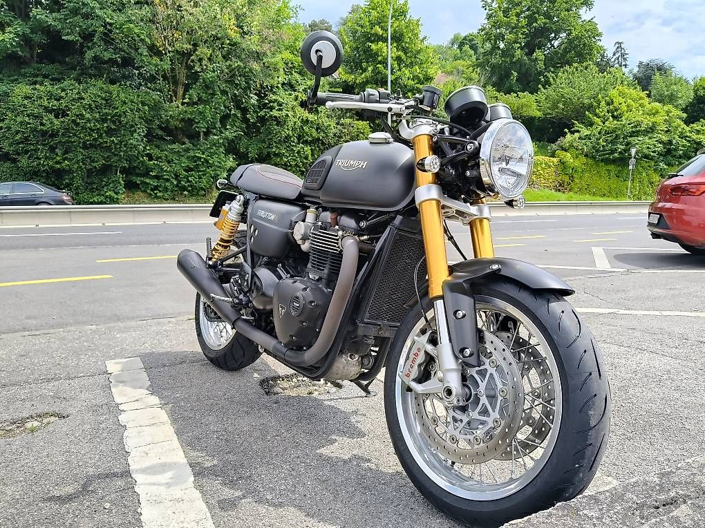 Strada: Triumph Thruxton 1200 R – Usato da Veyrier venduto da Esprit69