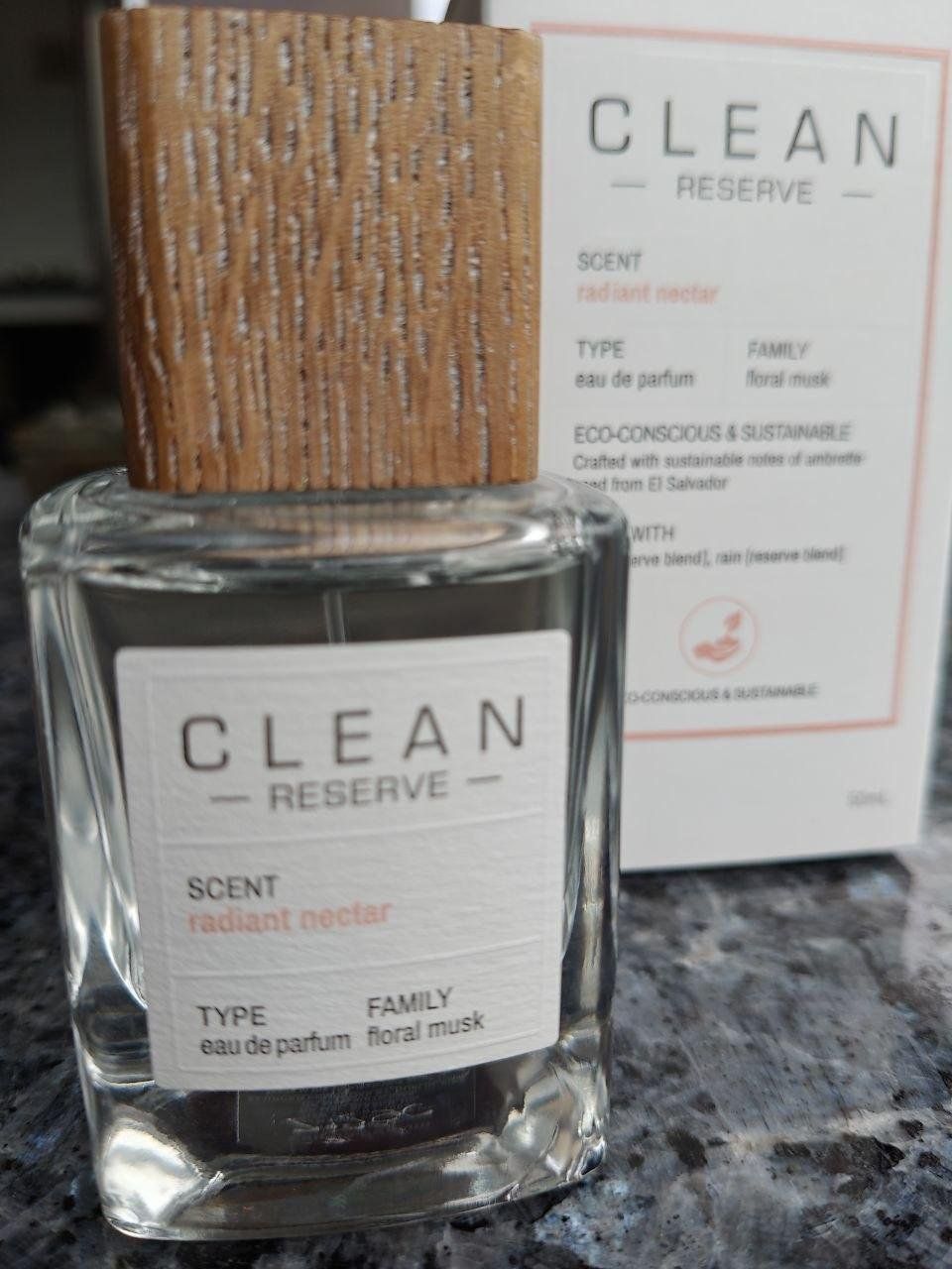 Clean Profumi & Eau de Toilette: Clean Reserve, Radiant Nectar EDP 50ml, NEU – Nuovo (secondo la descrizione) da Losone venduto da Sonnenbrille1