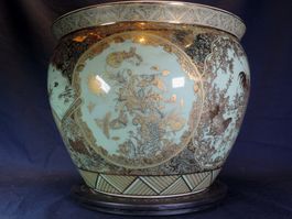 Asiatischer Übertopf, Keramik, Goldmalerei