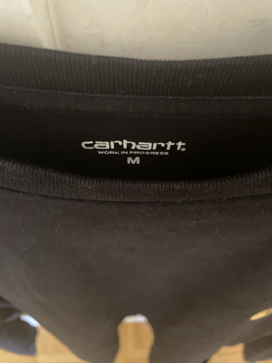 Carhartt T-shirts: T-shirt manche longue noir – D'occasion à Les Acacias par rod_2dws 1