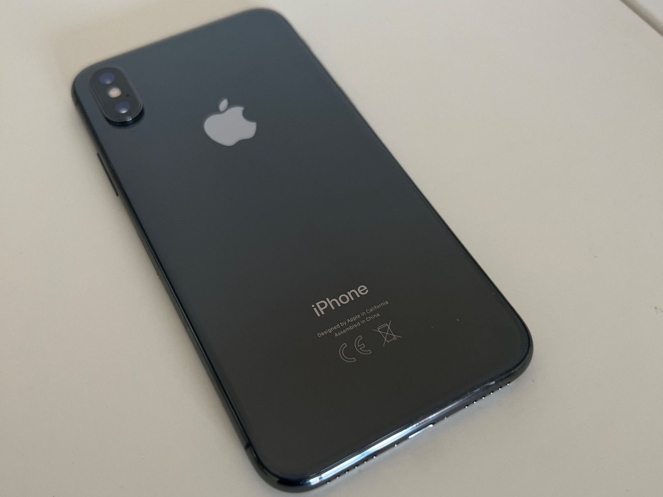 Apple Telefoni cellulari / Smartphones: I Phone X 64GB – Usato da Solothurn venduto da alinamaeva 1