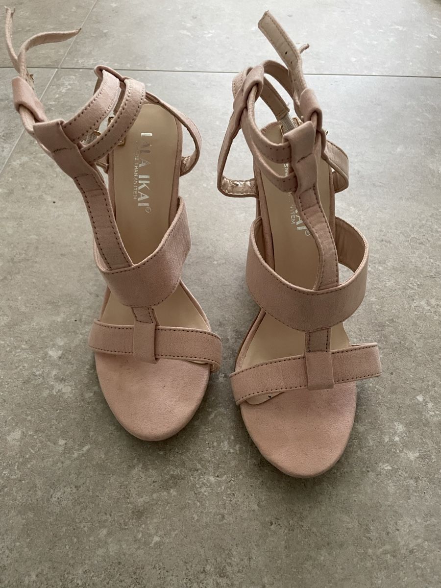 Scarpe da donna: Sandalen Rosé Gr. 37 – Usato da Zürich venduto da illuminari 1