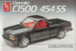 AMT Chevy Chevrolet C1500 SS454 Fleetside Pickup #6032 1:25