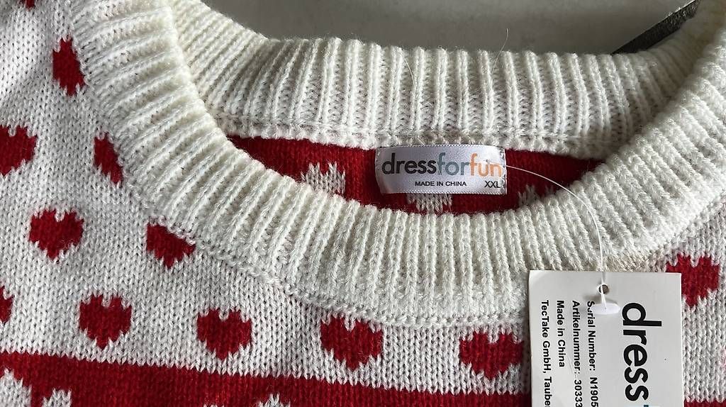 Pullover & Sweatshirts: Weihnachtspullover  – Neu und originalverpackt aus Düdingen von Tibi1966 2
