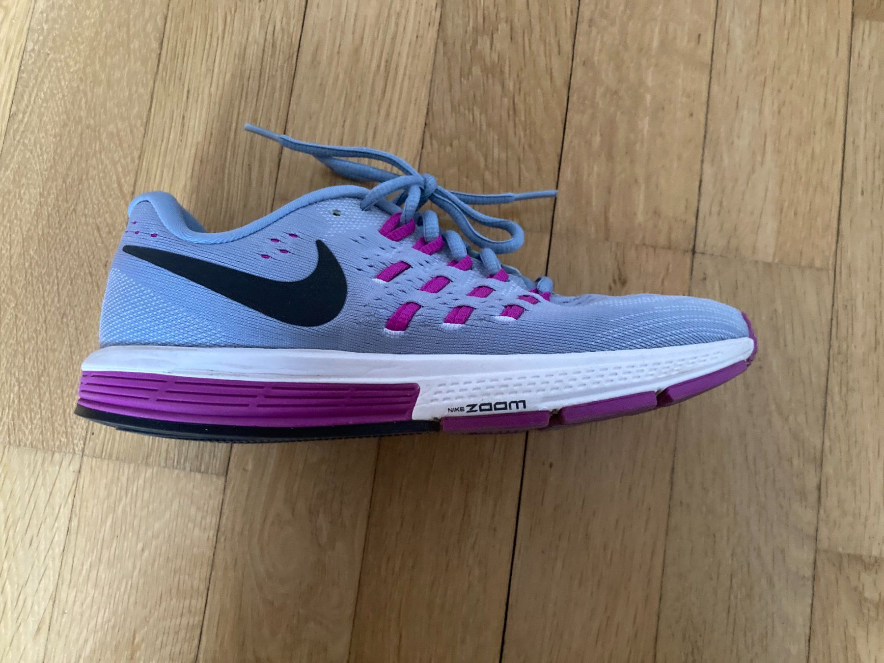 Nike Scarpe da donna: Jogging Schuhe Nike Grösse 38 – Usato da Bern venduto da EmiX33 2