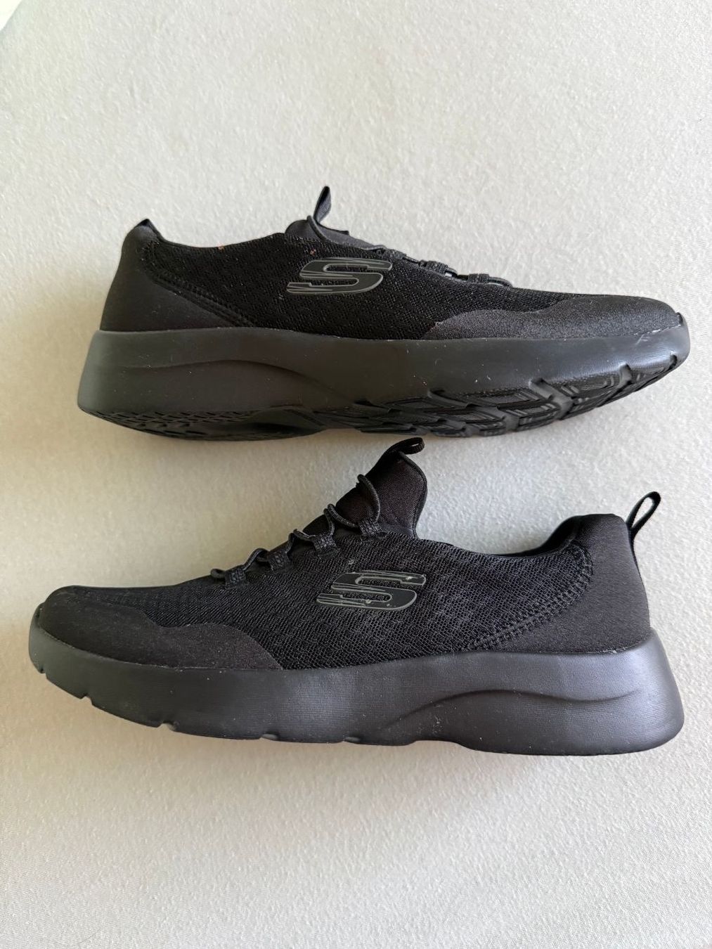 Skechers Scarpe da donna: Baskets SKECHERS  pointure 38 – Nuovo (secondo la descrizione) da Confignon venduto da Janka12 2