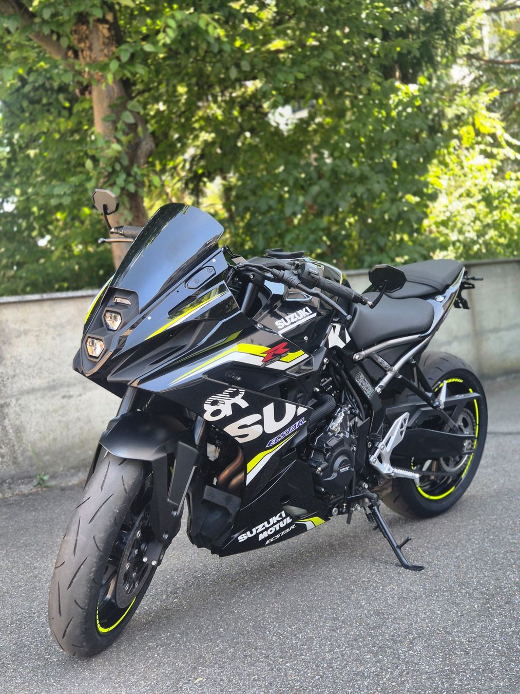 Suzuki Strada: Suzuki GSX 8 R - 35kW – Nuovo (secondo la descrizione) da Allschwil venduto da DiamondMoto 1