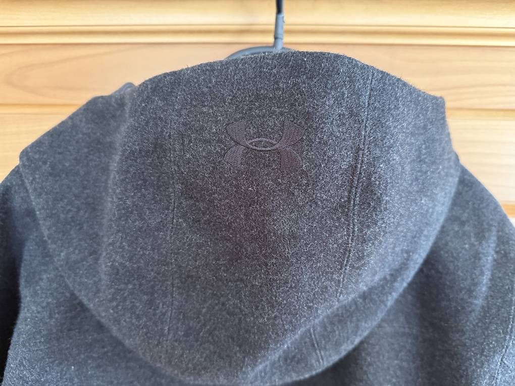 Jacken: UNDER ARMOUR Jacke GR:L  – Gebraucht aus Rothenburg von 14984 4