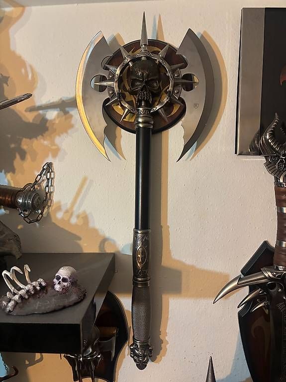 Tutte le decorazioni: Fantasy Axt (Skull axe) zur Dekoration – Usato da Zürich venduto da samg00dy 2
