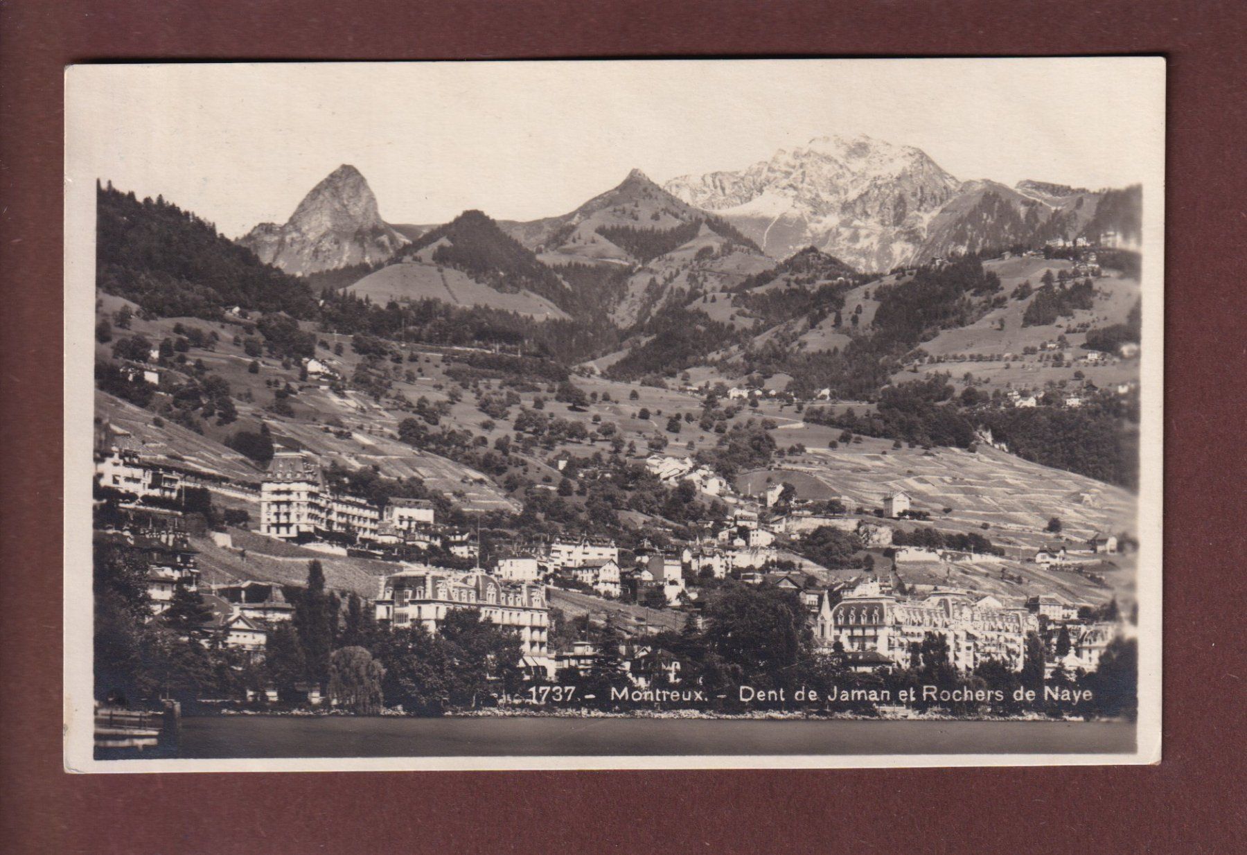Cartoline postali: MONTREUX depuis le Lac – Usato da Pully venduto da nicecards