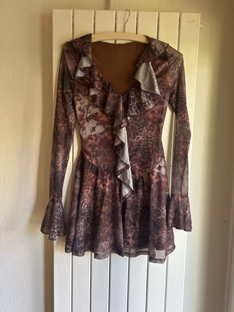 Shein Robes: Robe SHEIN XS – D'occasion à lausanne par Lilos77