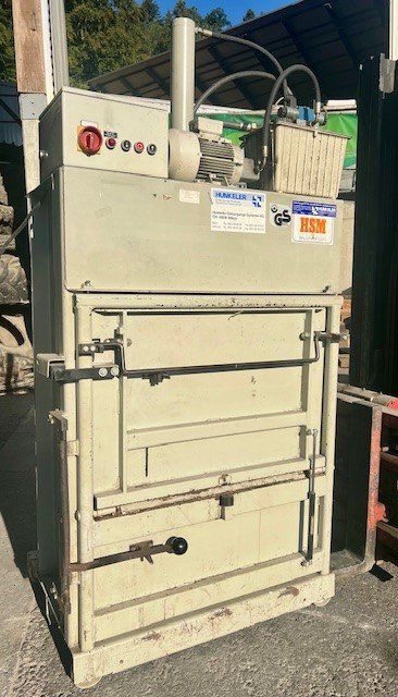 Alle Maschinen: Kartonpresse HSM 75 VL – Gebraucht aus Riedtwil von wiederverwendung 3