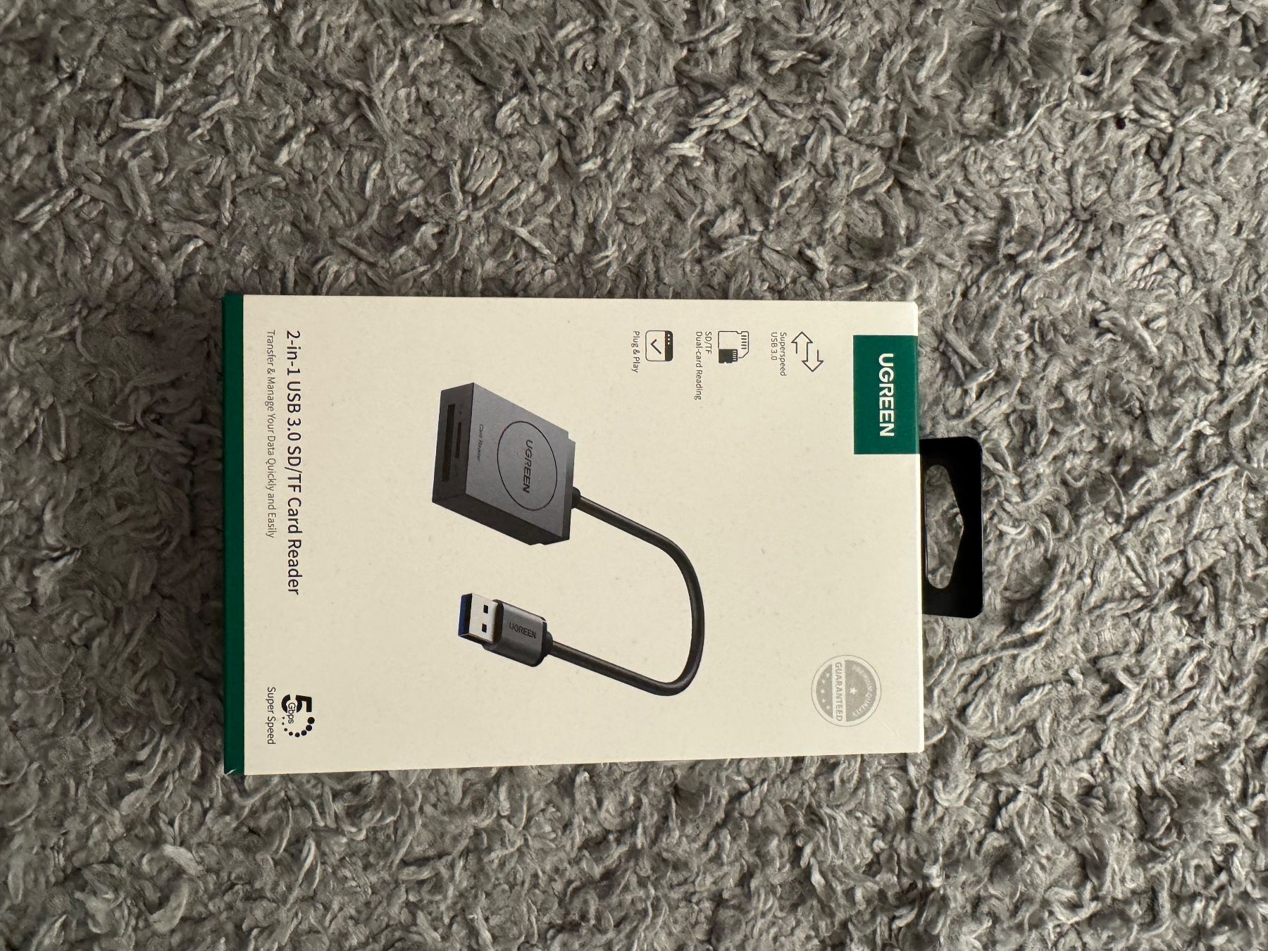 Hub & Switch: USB Card Reader – Nuovo (secondo la descrizione) da Römerswil LU venduto da oli_9hd5
