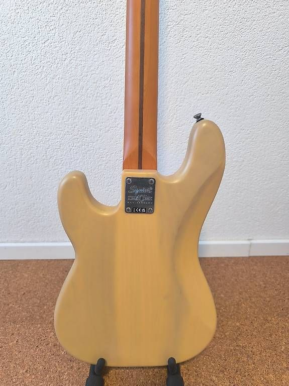 Strumenti musicali: Squier Precision Bass 40th Anniversary – Usato da Therwil venduto da Johndo01 1