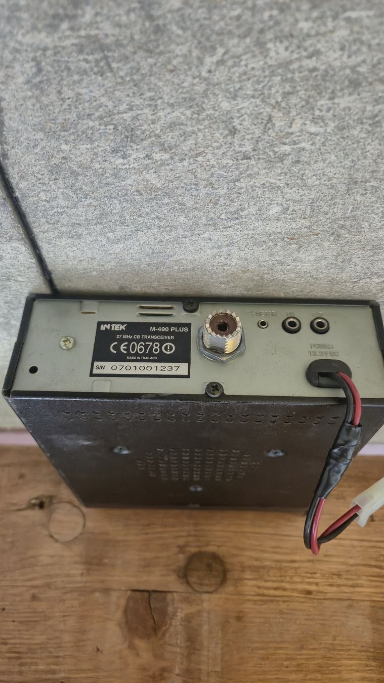 Technique de radiocom: Intek M-490 PLUS CB Transceiver gebraucht – D'occasion à dagmersellen par nuno024 3