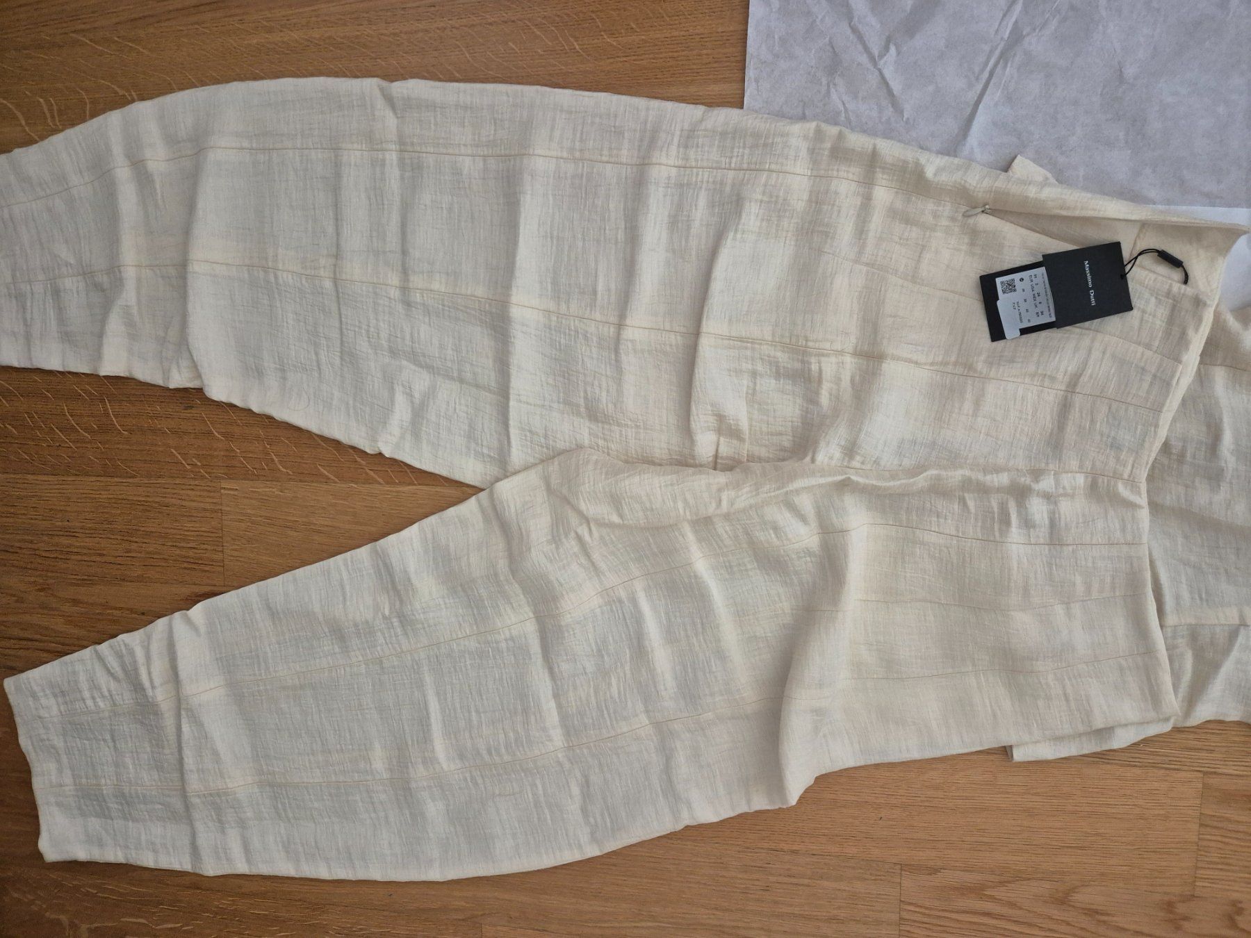 Kleiderpakete: Massimo Dutti set new – Gebraucht aus Glattpark(Opfikon) von gog_ynp9 4