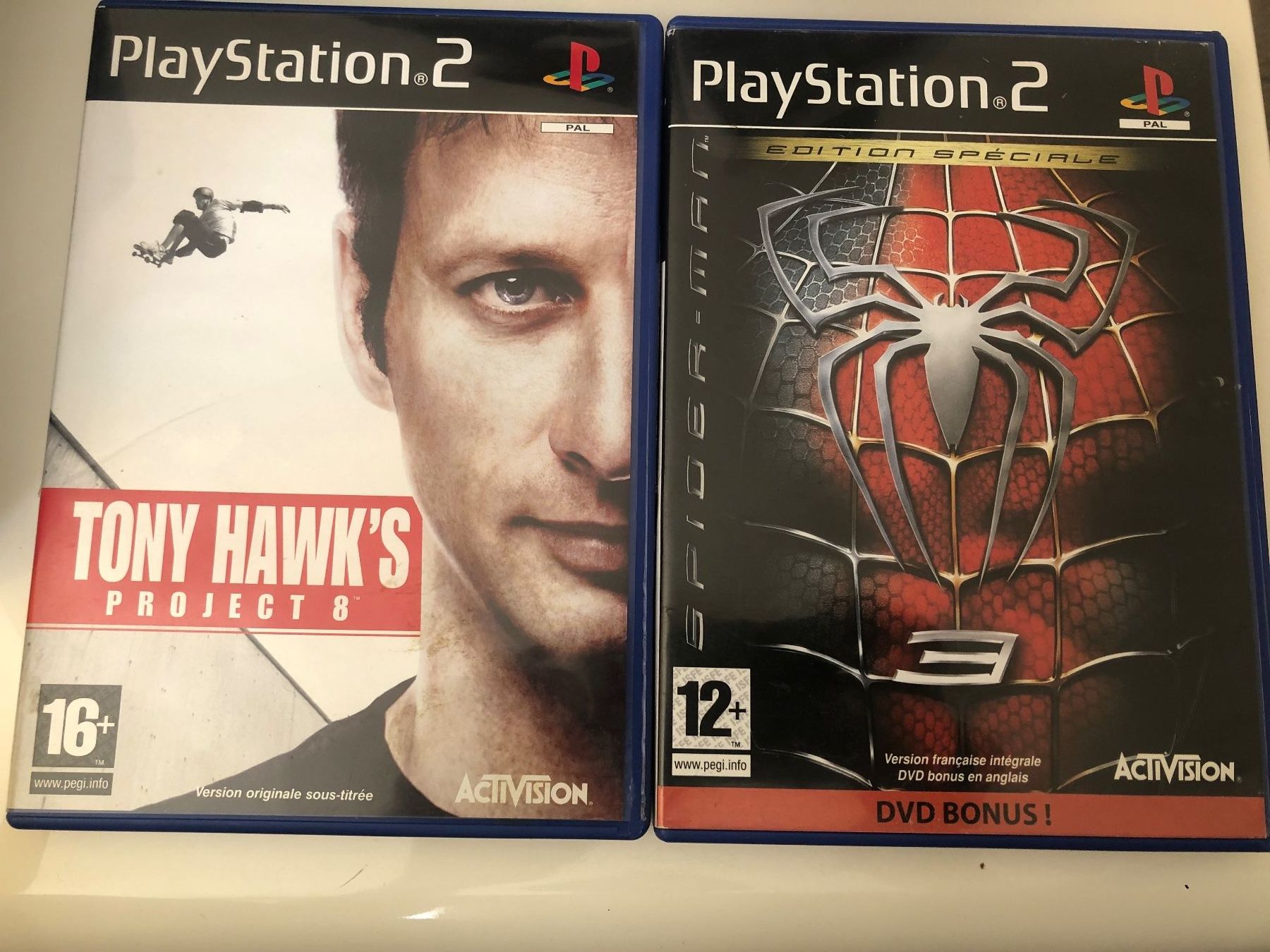 Sony Console: PS2 slim avec jeux/ 2 manettes – Usato da Cugy VD venduto da oth_7btj 3