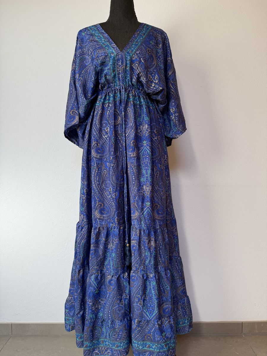 Vestiti: Boho Maxistufenkleid aus Seide – Nuovo (secondo la descrizione) da Sigriswil venduto da ck56