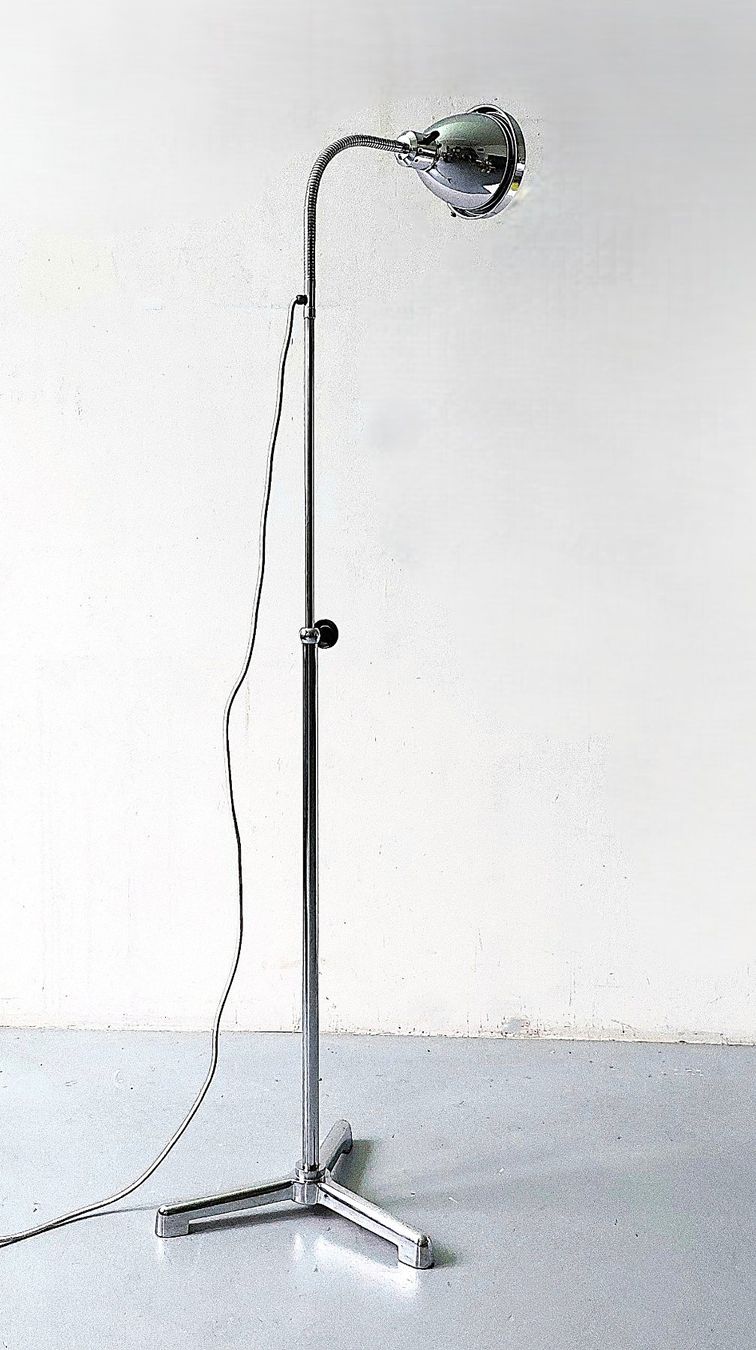 Lampade: CHRISTIAN DELL  STEHLAMPE  BAUHAUS – Usato da Bern venduto da karo123 7