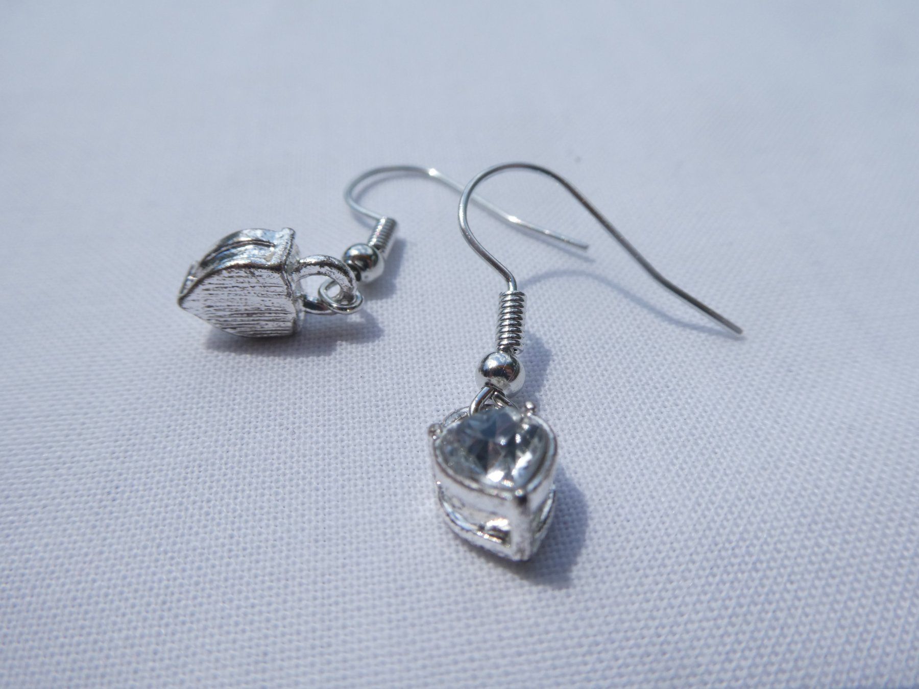 Boucles d'oreille: Ohrhänger mit Strassstein, Modeschmuck, neu – D'occasion à Gattikon par kaandooh 1