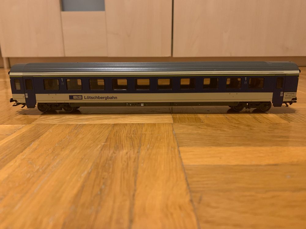 Märkln H0, wagon voyageurs Santa Fe "2862", 43601 | Kaufen auf