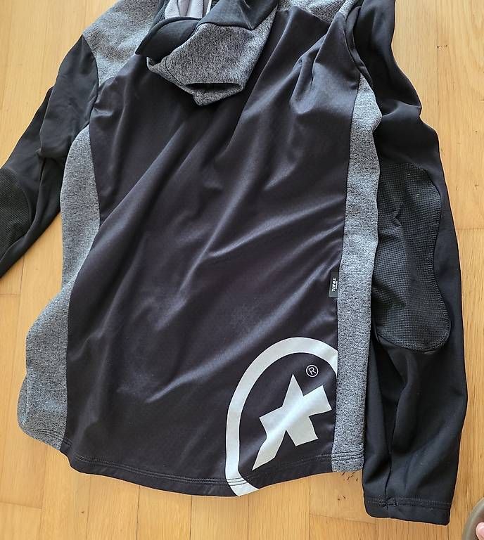 Giacche: Assos Offroad Jacke Trail Gr.L – Usato da Brunnen venduto da Rodge 2