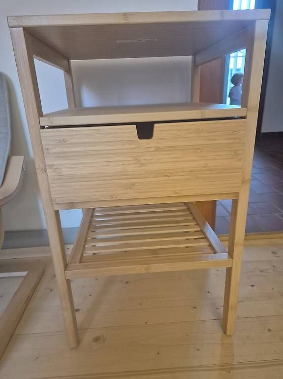 Ikea Nachttische: Beistelltisch/Nachttisch/Couchtisch – Gebraucht aus Winterthur von GiuliaCatalina