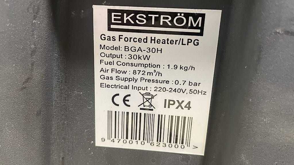 Radiateurs: Chauffage gaz puissant 30KW – D'occasion à Yens par Longwayhome 2