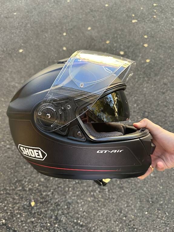 Caschi & visiere: Helm Shoei – Usato da Walchwil venduto da hea_j96w 1