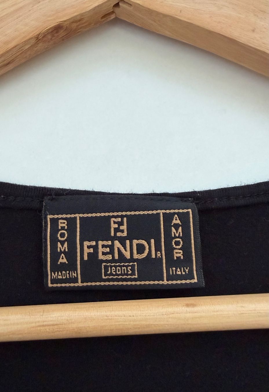 Fendi Maglioni & Felpe: Fendi Shirt Gr.36/38 – Usato da Unterägeri venduto da Jutka_04 1