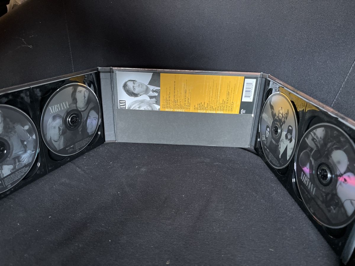 CDs: Nirvana Compilation CD Box Set in gutem Zustand – Gebraucht aus Giswil von Nistsigi 1