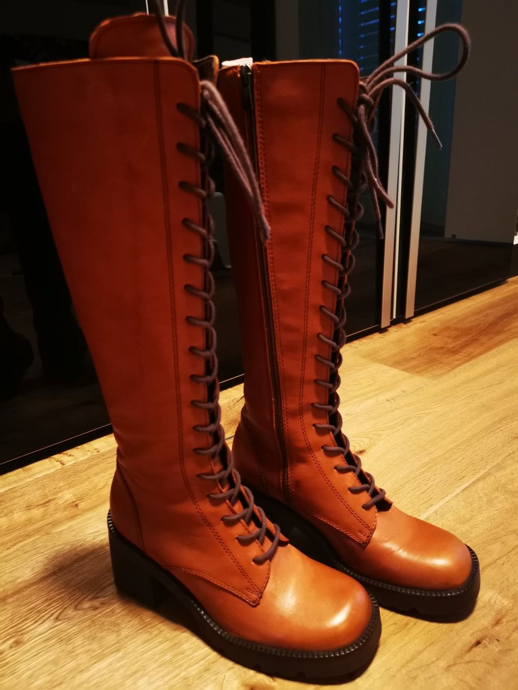 Chaussures femmes: Stiefeln – Neuf (Voir description) à Niederbipp par Viktoria_Sch