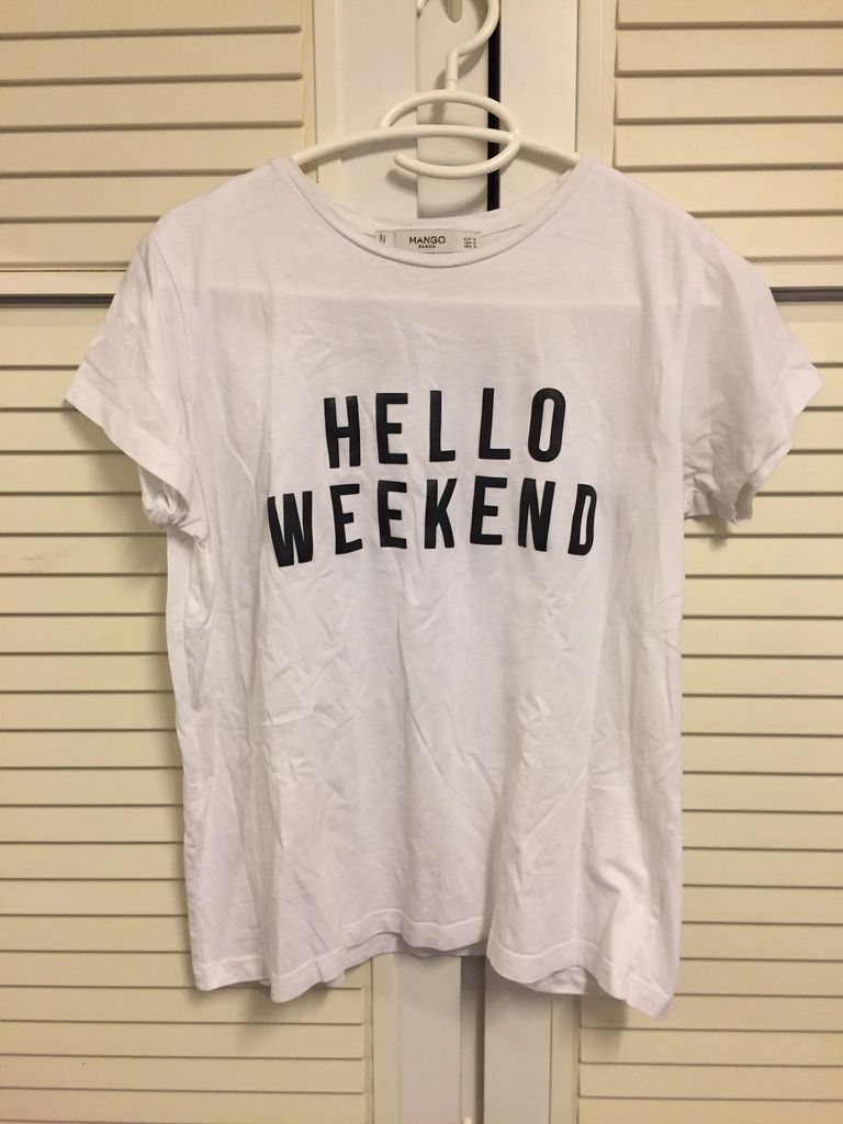 Mango T-shirt: T-shirt Mango – Usato da Basel venduto da Robyn20