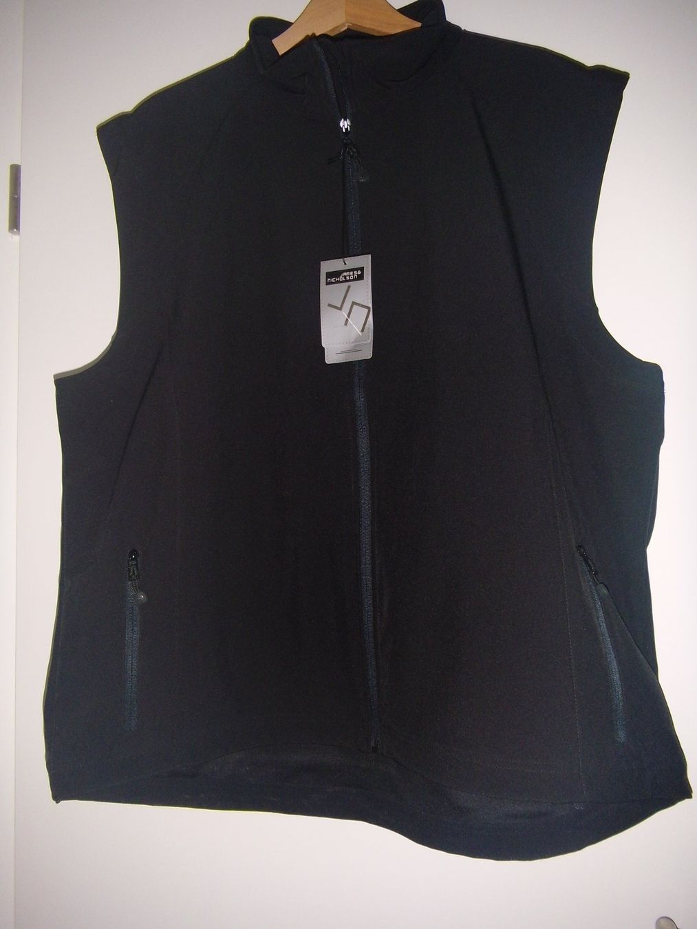 Gilet & Giacche: James & Nicholson Gilet – Nuovo e nell'imballaggio originale da St Gallen venduto da Hrabbit