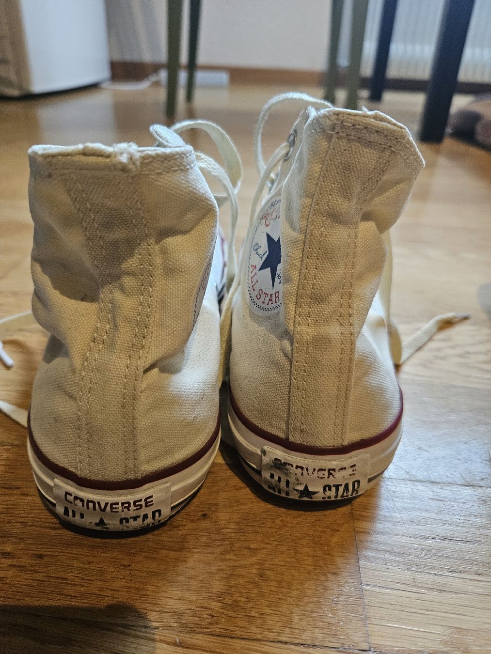 Scarpe da donna: Chuck All Star Converse, diverse Farben, Gr. 38 – Usato da Bern venduto da RCAG 6